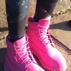 Hot Pink Timberlands!